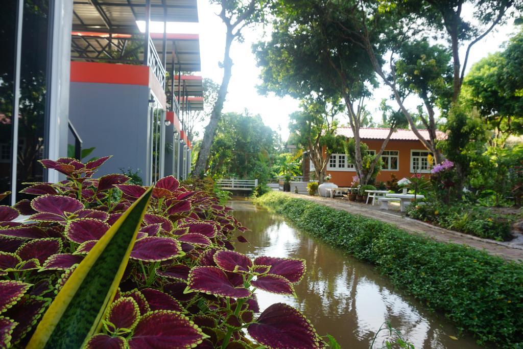 אמפווה Meephawa Resort מראה חיצוני תמונה
