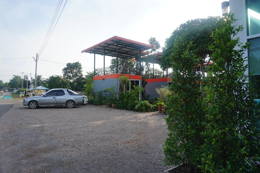 אמפווה Meephawa Resort מראה חיצוני תמונה