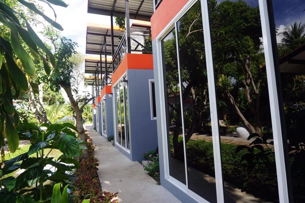אמפווה Meephawa Resort מראה חיצוני תמונה