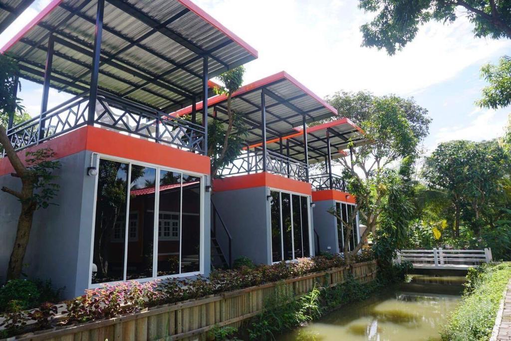 אמפווה Meephawa Resort מראה חיצוני תמונה